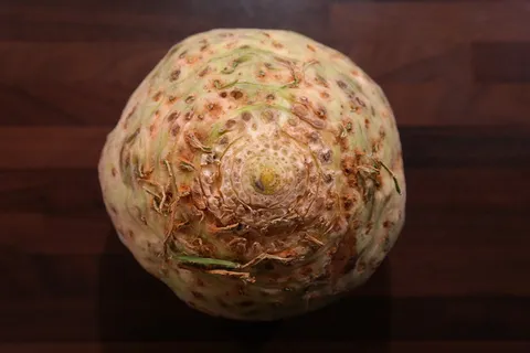 芹菜，芹菜，蔬菜，萝卜，块茎，芹菜，根芹菜，泽勒