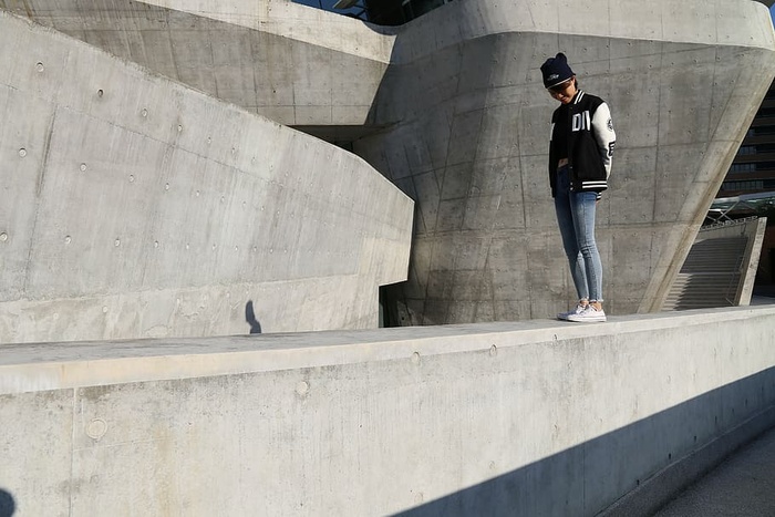 建筑，建筑，水泥，混凝土，人，城市，女人，建筑结构