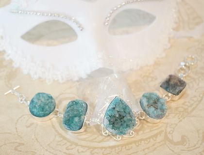 德鲁西，德鲁兹，水晶，玛瑙，宝石，宝石，半宝石