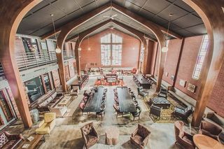 室内、室内、房屋、建筑、木材、座椅、高角度视图、建筑结构