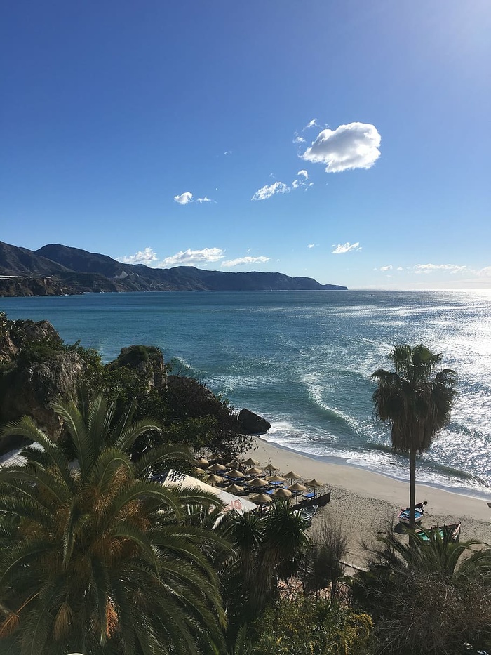 马拉加夏季，海滩，海洋，水，天空，植物，自然之美，风景-自然