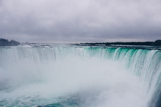 加拿大，尼亚加拉大瀑布，天空，蓝色，树木，尼亚加拉，湖，安大略