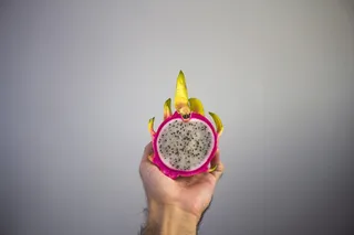 食物，手，种子，抓取，龙胆果，水果，切片，菜鸟图库