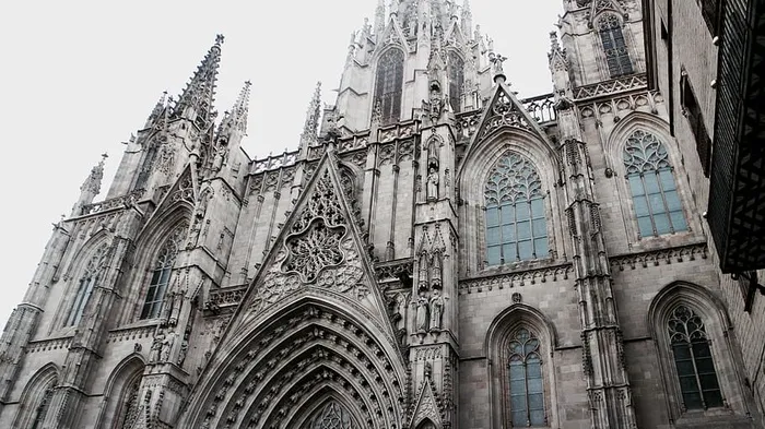 建筑、摄影、大教堂、低角、灰色、混凝土、建筑