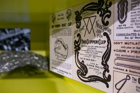 博览会上的各种艺术装置