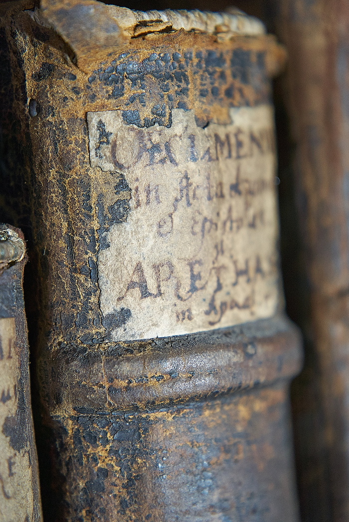 书，旧书，合页，书，旧书，古董，书脊，磨损