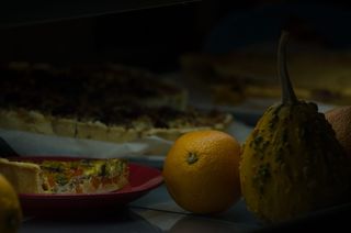 静物画、橘子、南瓜、水果、深色、菜肴、食物、食物和饮料