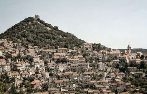 山峰、房屋、天线、照片、混凝土、附近、森林、小山