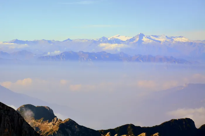 山脉、云朵、天空、风景、山顶、意大利、卡列加、山脉