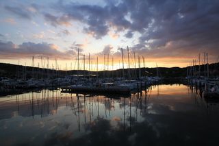 日出，港口英里，摩根斯蒂姆蒙，摩根洛特，倒影，水，天空，日落