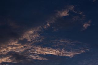 云，天空，淡黄色，天气，天气变化，云形成，蓝色，早晨