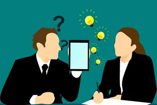 移动平板电脑、想法和问题的插图。