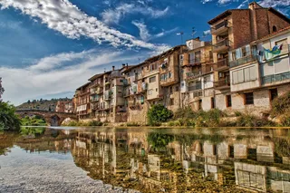 西班牙，瓦尔德罗布雷斯，圣地亚哥·埃尔南德斯·鲁伊斯，村庄，中世纪，建筑结构，水