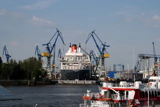 玛丽女王2号，港口，轮船，游轮，游轮，摩托艇，汉堡，造船厂