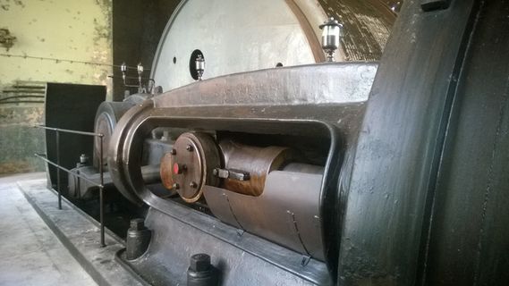 起重机械、采矿、矿山、机械、工业、工厂、钢铁、金属