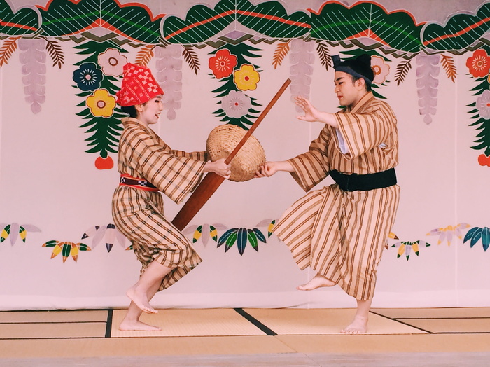 日本，那霸市，shurijo城堡，舞者，琉球，琉球舞蹈，表演者，服装