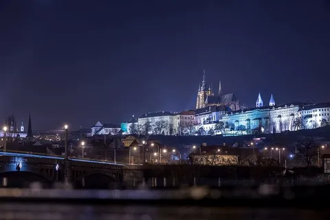 历史名城布拉格之夜