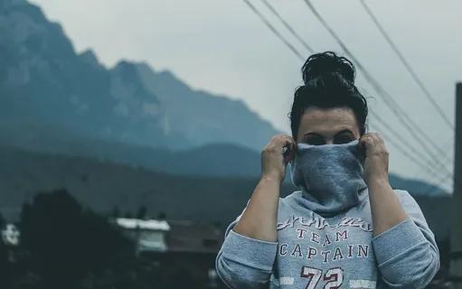 女士、遮盖物、面部、灰色、面料、夹克、女孩、风帽 女士、遮盖物、面部、灰色、面料、夹克、女孩、风帽