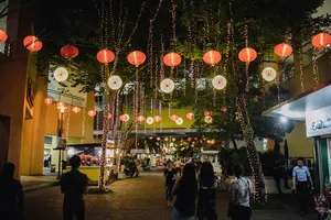 红白杰克灯