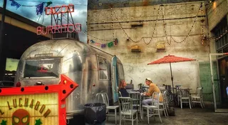 食物，墨西哥玉米饼，纽约，一个人，真人，商业，职业，建筑