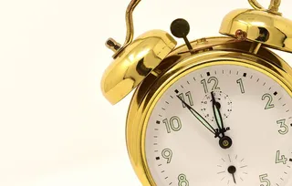 第十一个小时，反思的时间，灾难，改变的时间，闹钟，闹钟，铃声，拨号