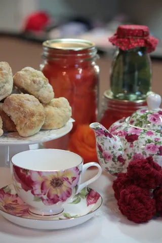 茶杯，茶壶，食品，蜜饯，饮料，蛋糕，饮料，食品和饮料