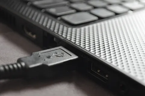 Usb, 笔记本电脑, 通讯, 选择性焦点, 连接, 特写, 表, 计算机 Usb, 笔记本电脑, 通讯, 选择性焦点, 连接, 特写, 表, 计算机