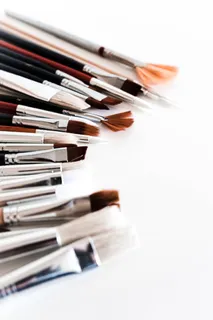 刷子，工具，铅笔，钢笔，橡皮擦，电子产品，计算器，箭头