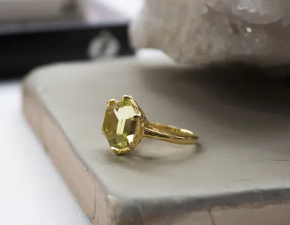 珠宝，戒指，钻石-宝石，黄金，金色，结婚戒指，订婚戒指，财富