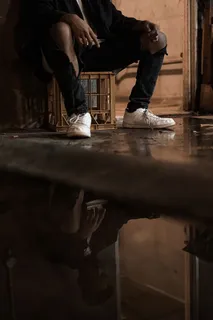 服装，服装，鞋子，鞋类，人，人，行人，步行