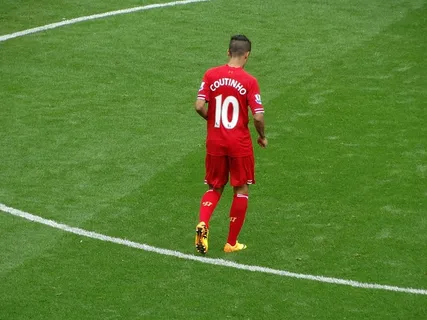 足球，球员，菲利普·库蒂尼奥，足球运动员，运动，体育场，草地，全长