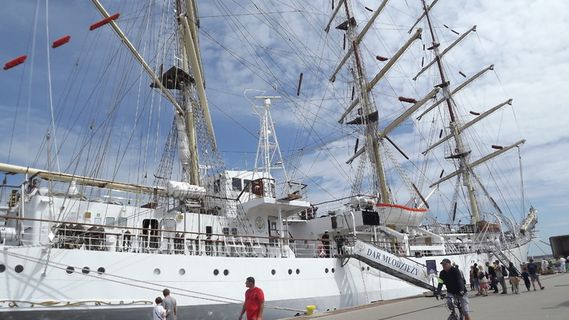 帆船，青春的礼物，林荫大道，格丁尼亚，人，假日，旅游，夏天