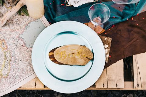 圆形白色陶瓷板