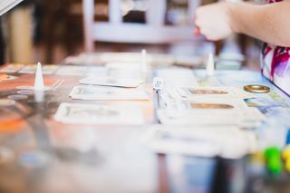 用塔罗牌阅读未来的人