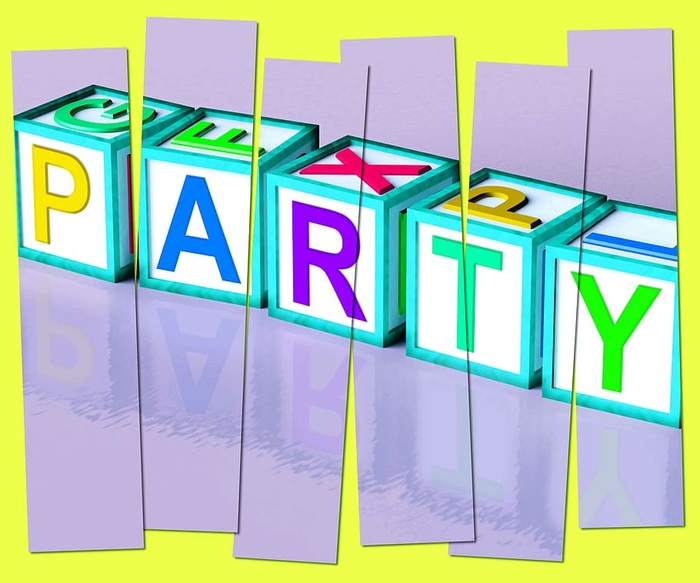 Party这个词的意思是庆祝或喝酒
