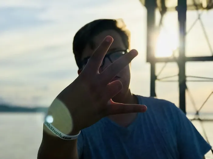 美国，佩平，第1街303号，傍晚，太阳，在iphone上拍摄，肖像，威斯康星州