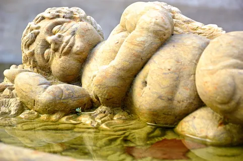 人物、小天使、天使、雕塑、男孩、青年、艺术、艺术品