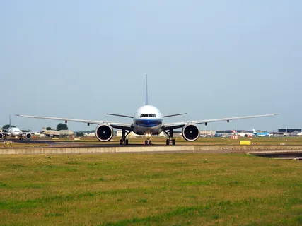 中国南方航空公司,波音777,飞机,飞机,滑行,机场,运输,航空 中国南方航空公司,波音777,飞机,飞机,滑行,机场,运输,航空