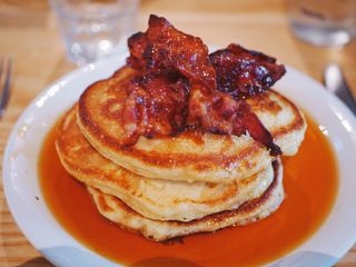 阿姆斯特丹，荷兰，食品，食物角，煎饼，培根，食品和饮料，盘子