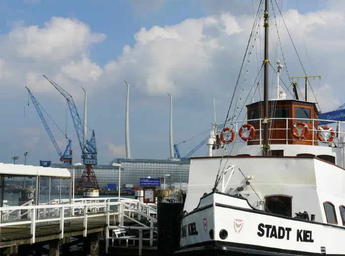 基尔、港口、船舶、梅克伦堡、投资者、航海船舶、运输、运输方式