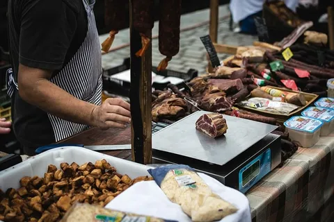 农贸市场的肉贩 农贸市场的肉贩
