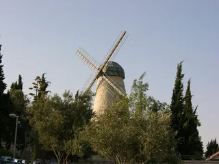 天空、户外、自然、树木、旅行、景观、风车、耶路撒冷