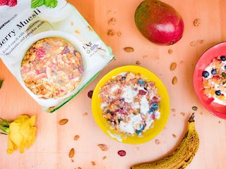 健康食品碗照片