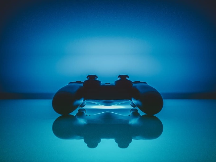 黑色索尼Dualshock 4数码壁纸