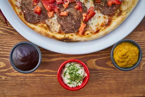 披萨，面团，产品照片，食物，摄影，美味，胡椒，面包店