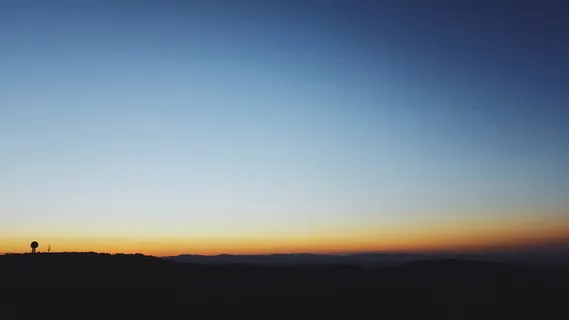 剪影照片,树,日落,山,蓝色,云,天空,风景 剪影照片,树,日落,山,蓝色,云,天空,风景