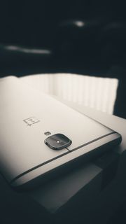 智能手机的背面。