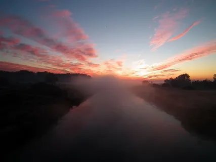 多云，黄昏，田野，雾，雾，自然，河流，日出