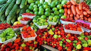 采购产品堆，各色蔬菜，农贸市场，新鲜，蔬菜，成熟，各种，杂货