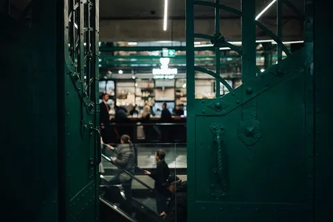 波兰华沙“Koszyki”市场大厅,俗称“人民集市” 波兰华沙“Koszyki”市场大厅,俗称“人民集市”